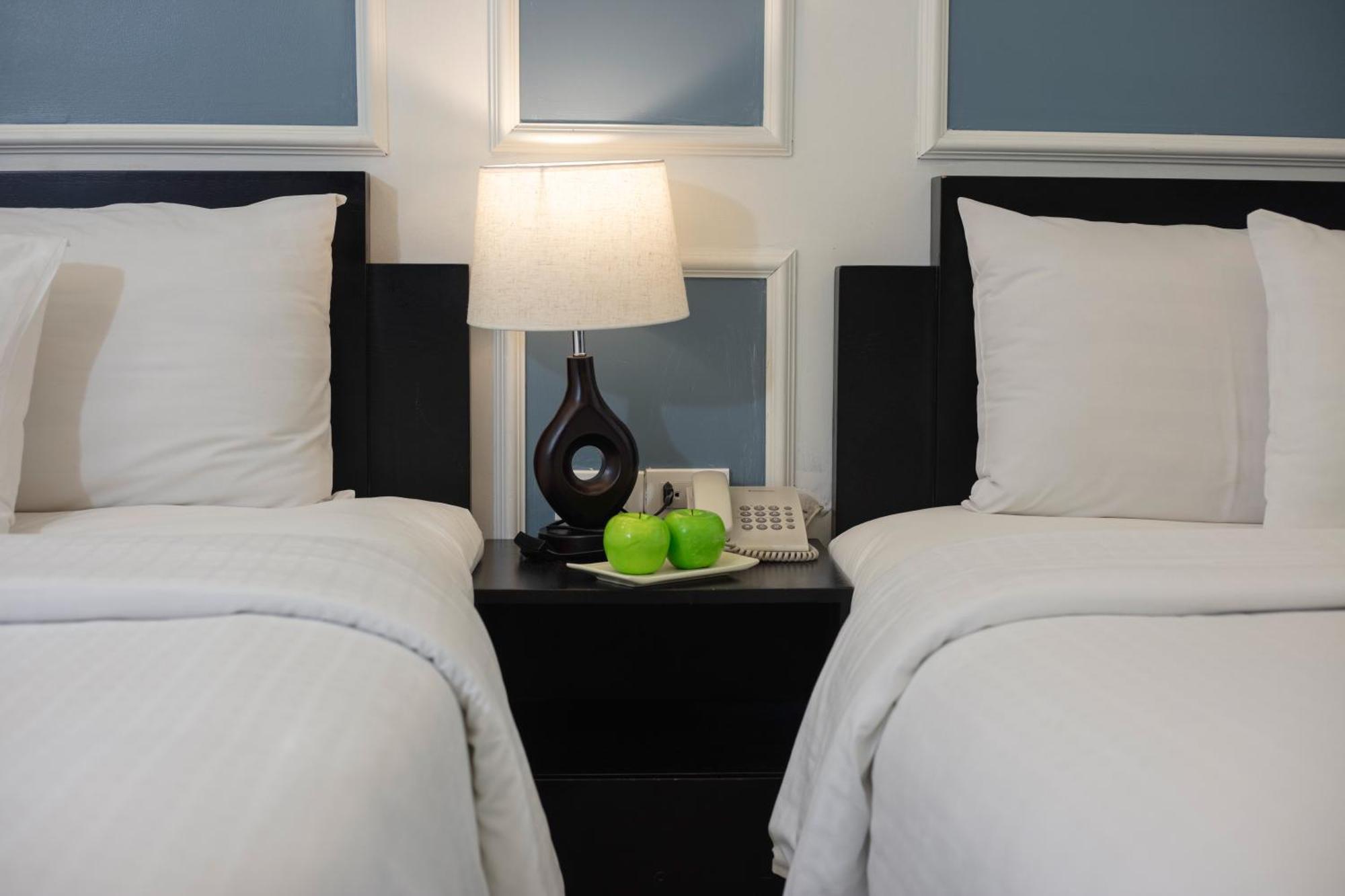 Viet Hotel & Travel Hanoi Buitenkant foto