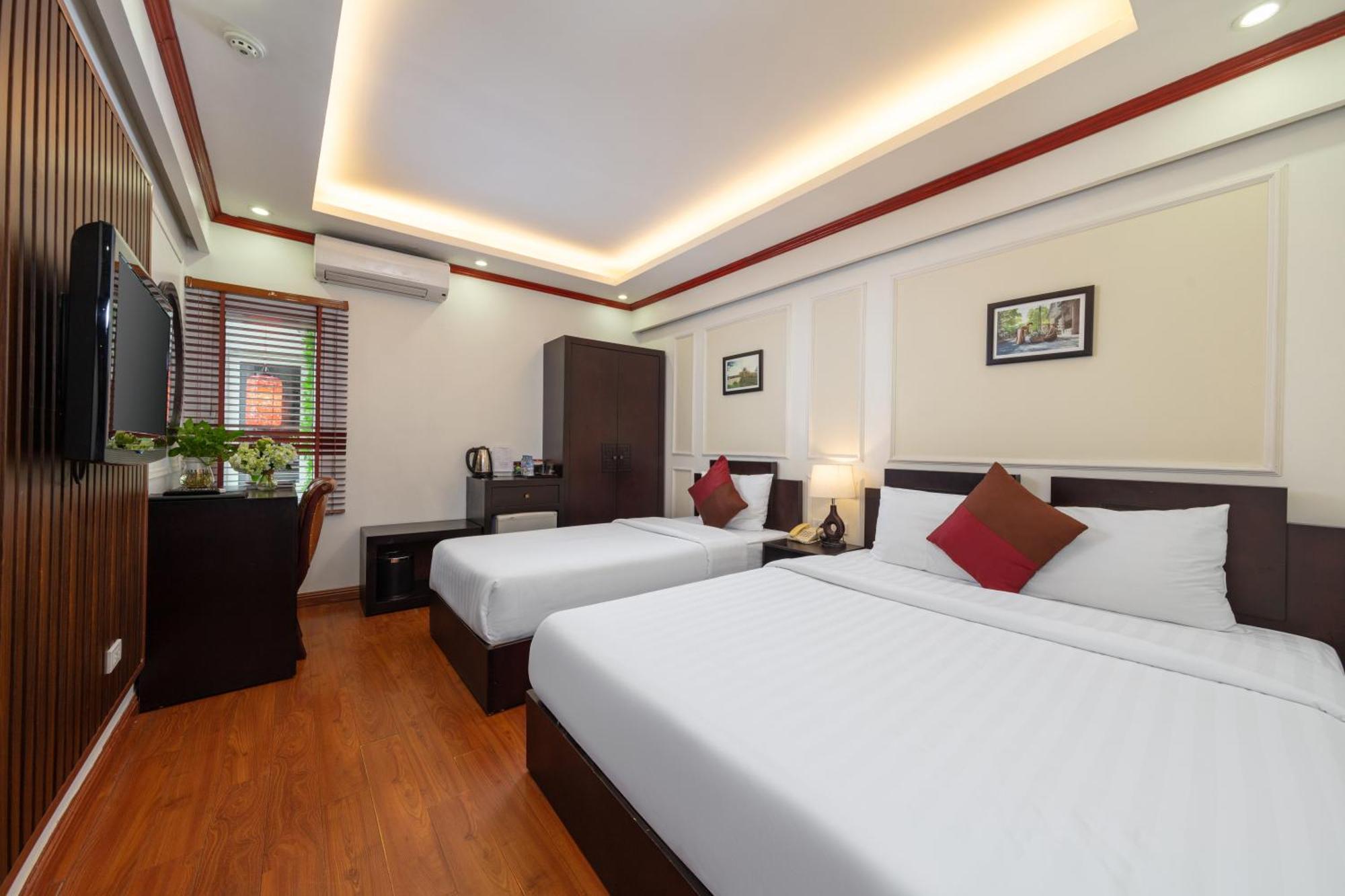 Viet Hotel & Travel Hanoi Buitenkant foto