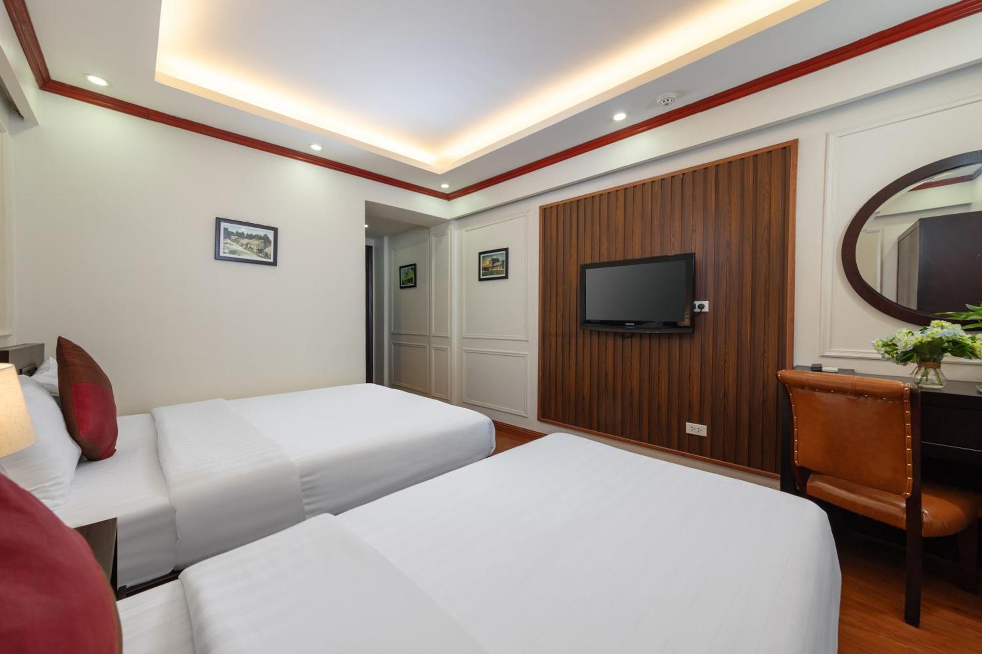 Viet Hotel & Travel Hanoi Buitenkant foto