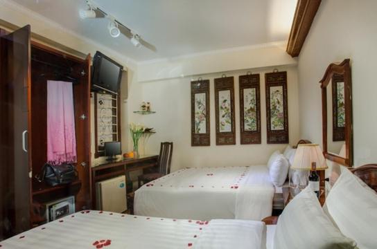 Viet Hotel & Travel Hanoi Buitenkant foto